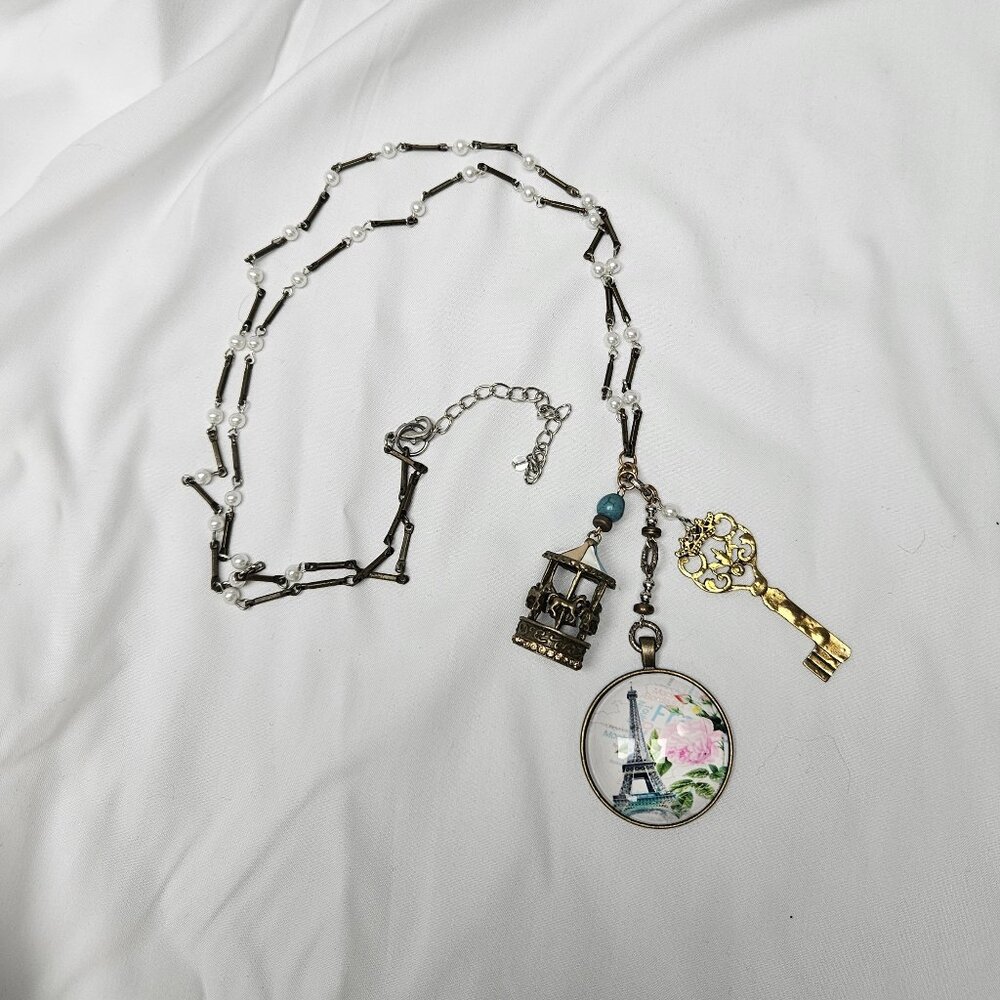 Bohemian Style Parisian necklace